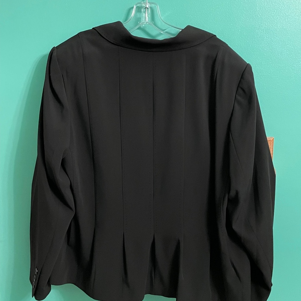 Madison Woman Vintage Black Blazer Jacket - Picture 2 of 13